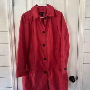 Lands' End women's fuchsia pink trench raincoat Medium Classic